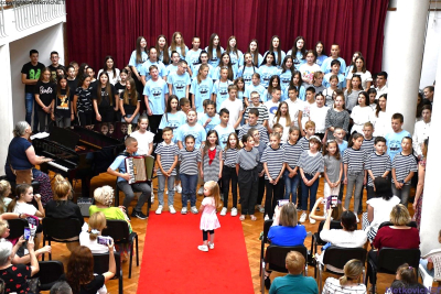 Održan tradicionalni koncert Dječjih zborova u organizaciji Osnovne škole don Mihovila Pavlinovića