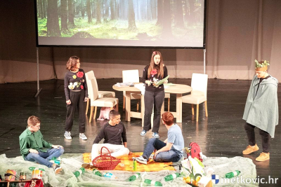 Gimnazija Metković – kazališnim predstavama završena prva mobilnost Erasmus projekta ‘Biljna pozornica’