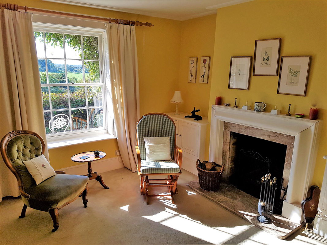 44398777_253662105322270_6825469968474177536_n