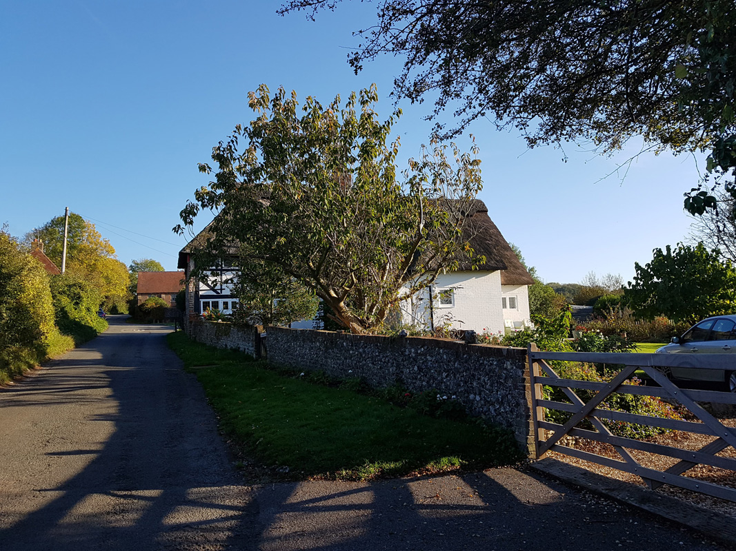 44598611_258223801550300_4394645519775825920_n