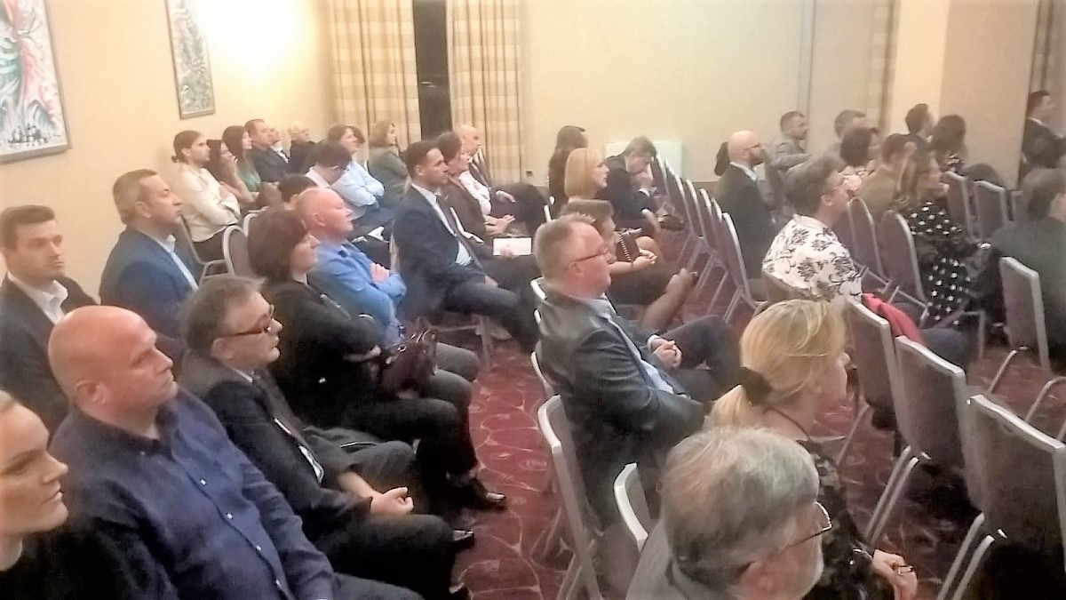 WhatsApp_Image_2018-10-12_at_19