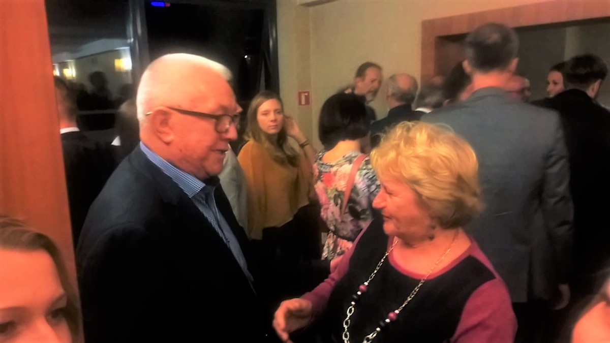 WhatsApp_Image_2018-10-12_at_19