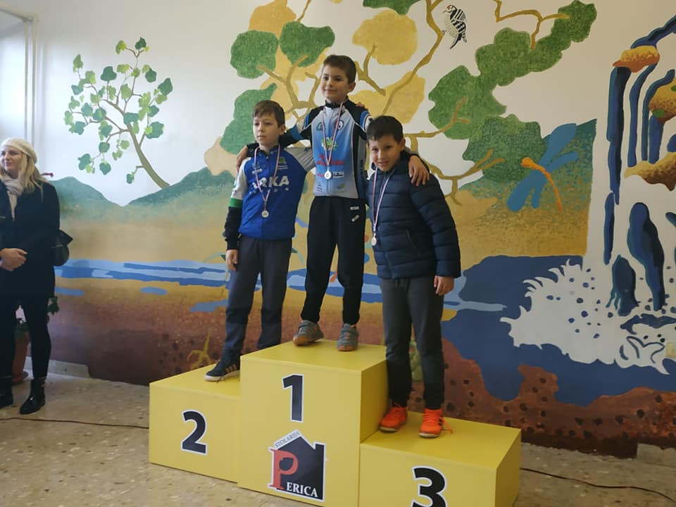 49947108_2237650796451213_6858145319452934144_n