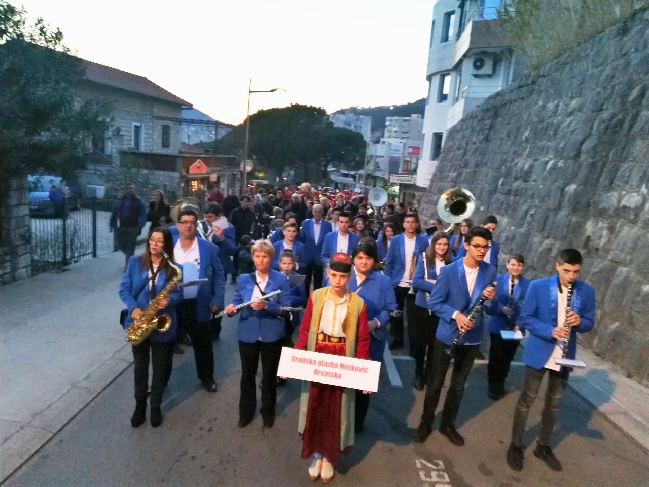 IMG-3f5bba401569c965eb91afac2dd194eb-V