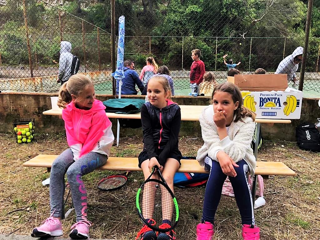 60356234_667715940340158_9004562217835692032_n