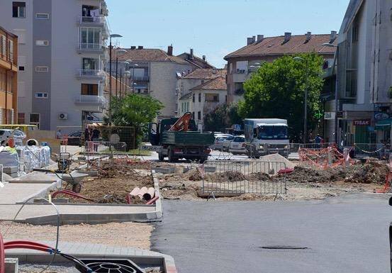 64737021_879446449058385_2295800031350882304_n