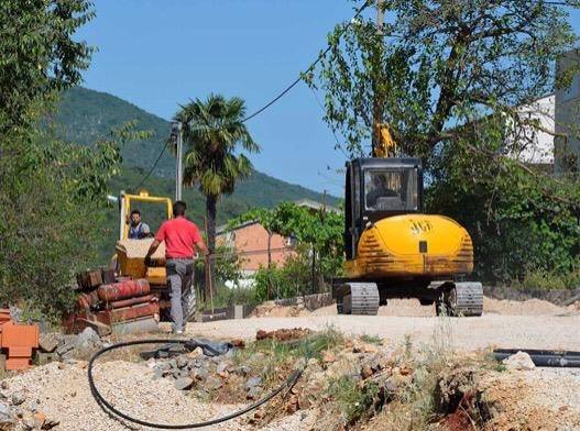 64944060_879446322391731_246840042608132096_n