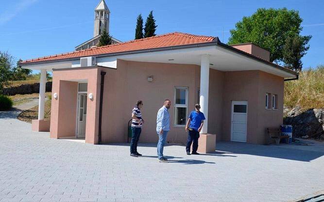 65263234_879446385725058_8413647337213132800_n