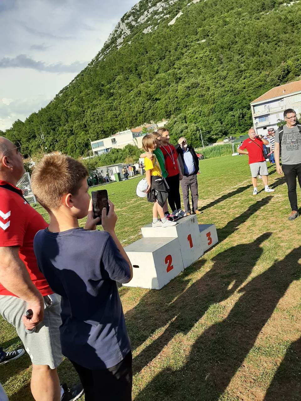 PHOTO-2019-06-01-21-06-35_2