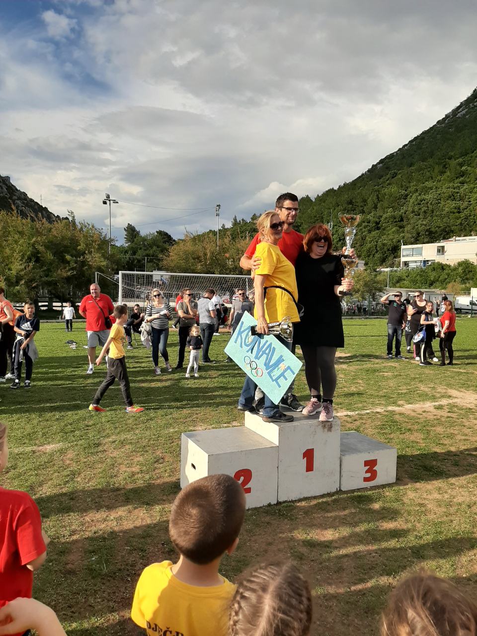 PHOTO-2019-06-01-21-06-37