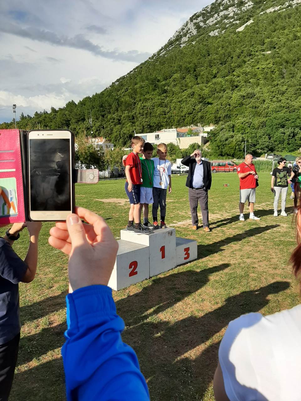 PHOTO-2019-06-01-21-06-38_2