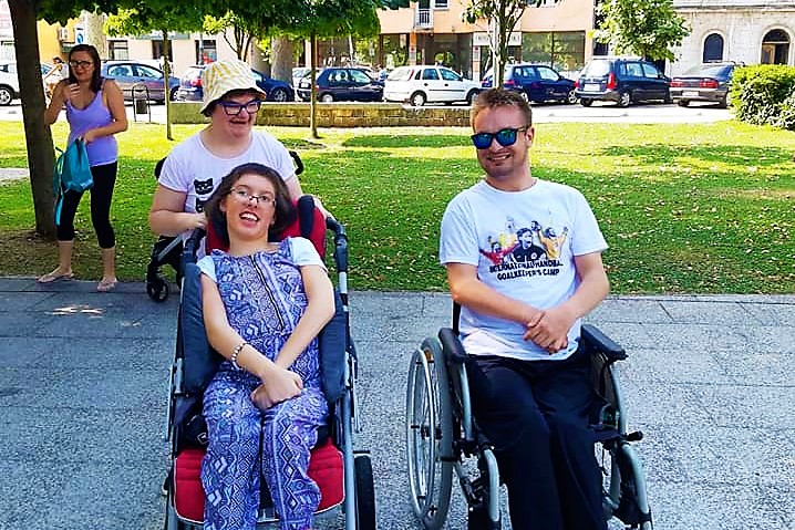 67225212_2067031393591414_1159525119903662080_n