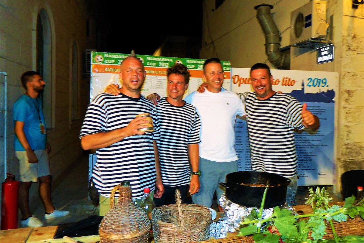 67546519_2476607292573764_2525575395797893120_n