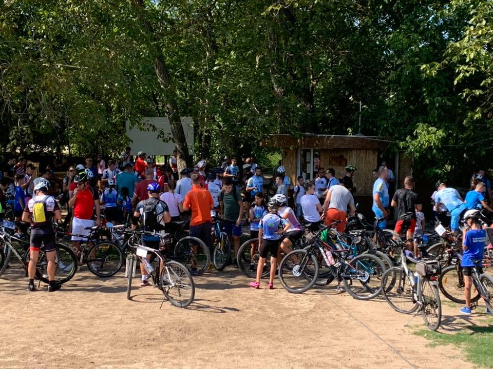 69983441_3001669499906109_5671441582075674624_n