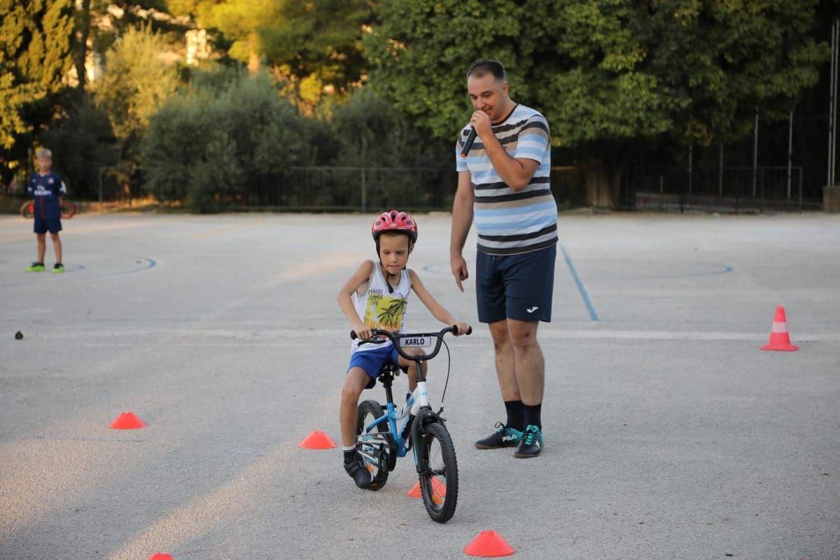 70206371_461865608004481_7699608053590523904_n