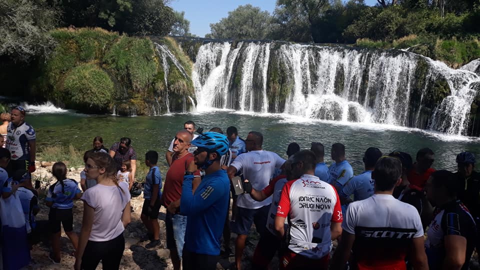 70312534_2473930672931122_1134075926846373888_n