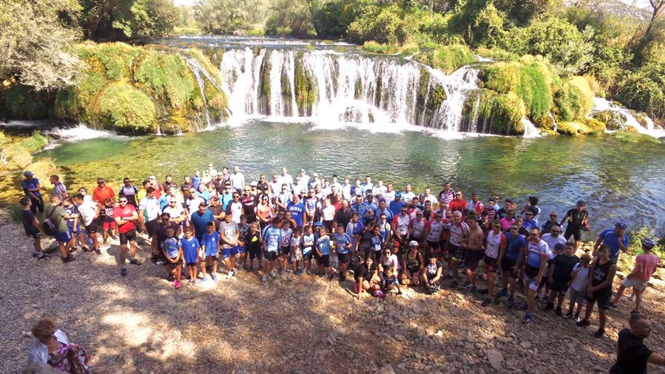 70370238_376522323274276_3420375202775695360_n