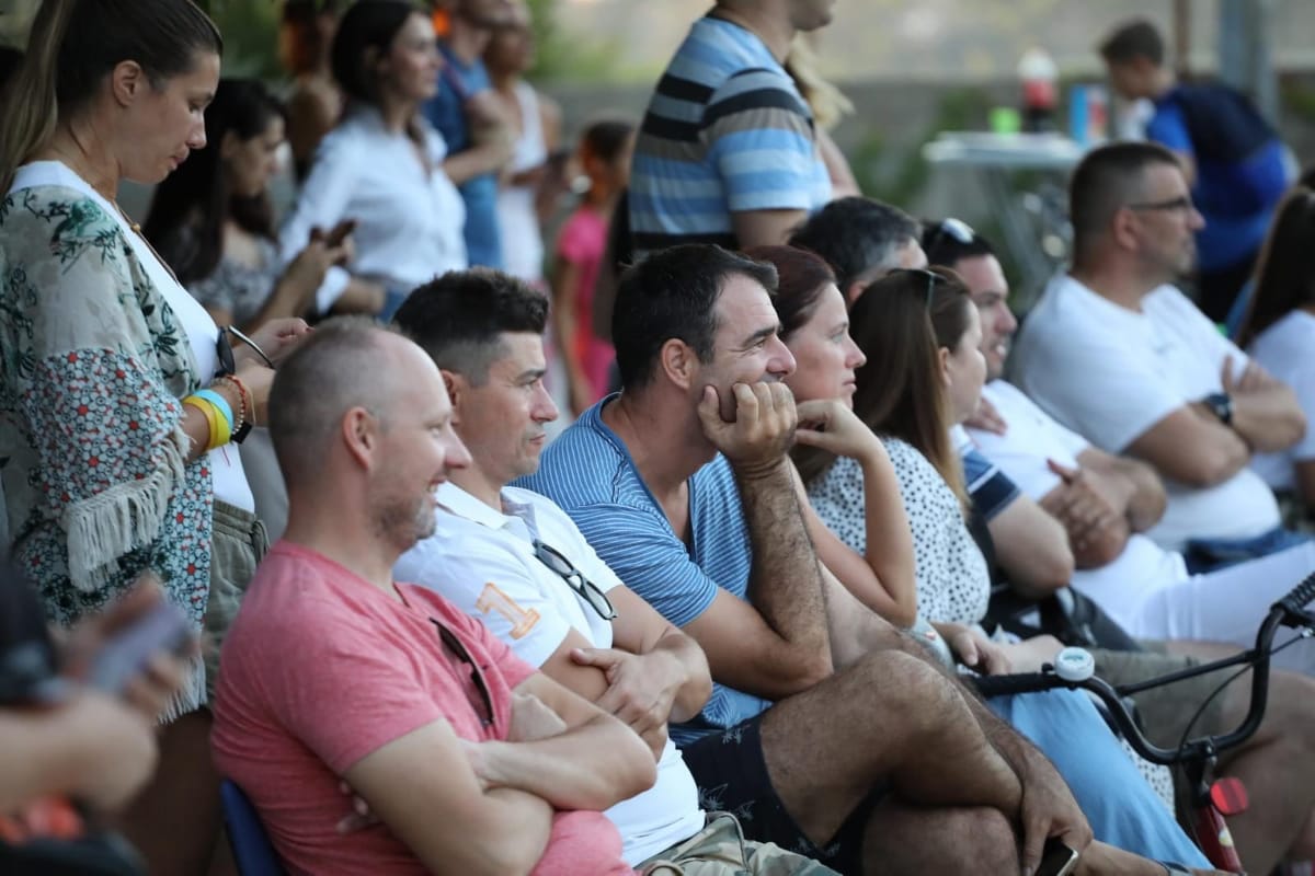 70642067_576497879839998_3937242871530258432_n