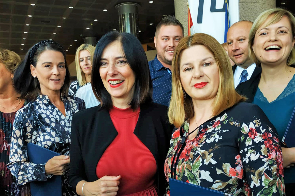 71271167_551231082287467_9144614551533125632_n