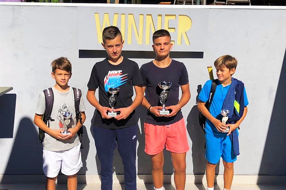 72346056_1919162664901727_5340400333422067712_n