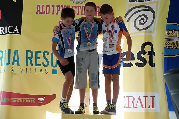 72651932_2422333297982961_1905163070628429824_n