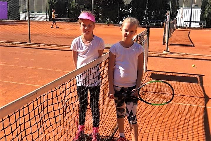 72766677_1919162454901748_3013919409350639616_n