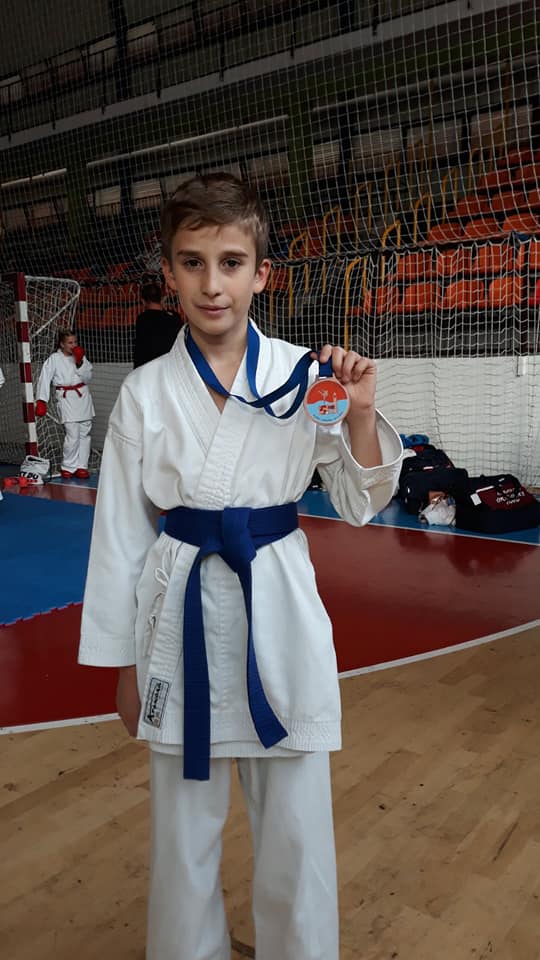 75247461_2540008509427235_8101899025818583040_n