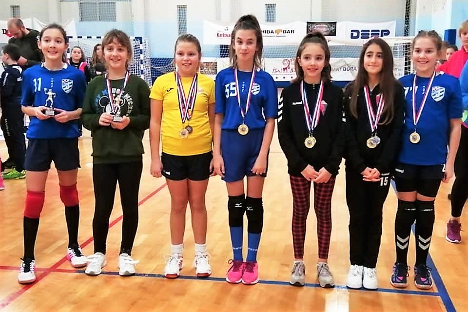 80025514_2717385838351388_6855274674981437440_n