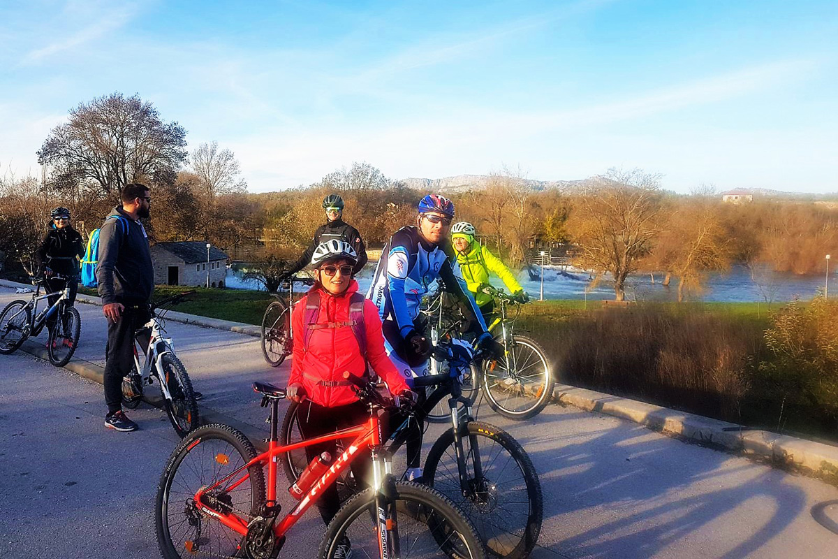 IMG-6654eecbbd14b42929e39008628fbb19-V