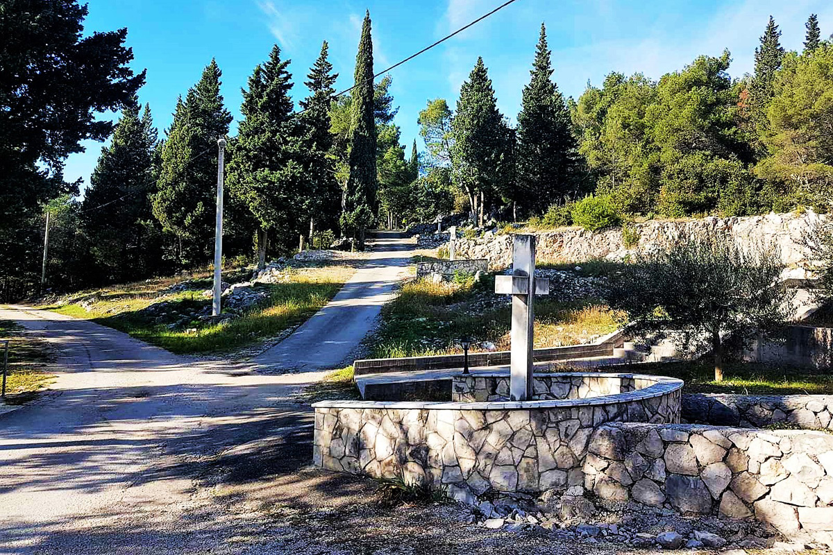 IMG-856a78b28192f788a3d1651165a1753b-V