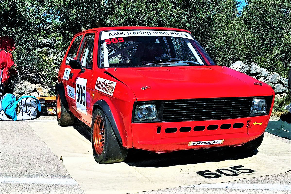 58796940_605064509994979_5511979393519452160_n