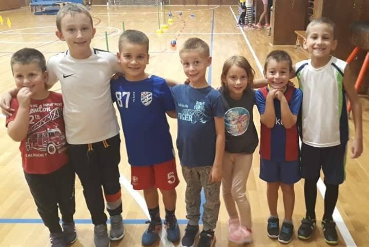 81323851_1632746543532764_8114534557610409984_n