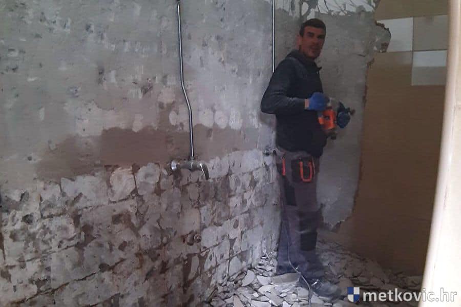 87564925_1075253499477678_751584766737776640_n