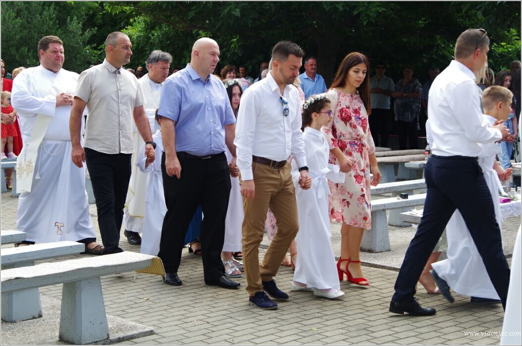 Prva_sveta_pricest_15