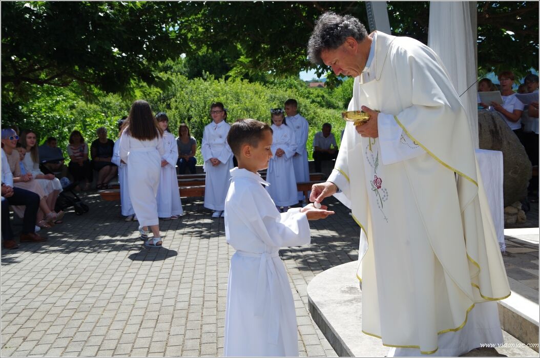 Prva_sveta_pricest_75