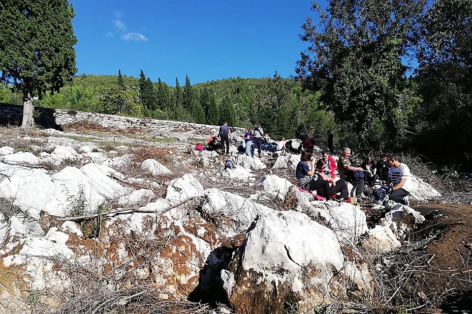 122006546_381212073058857_1558457975019232850_n