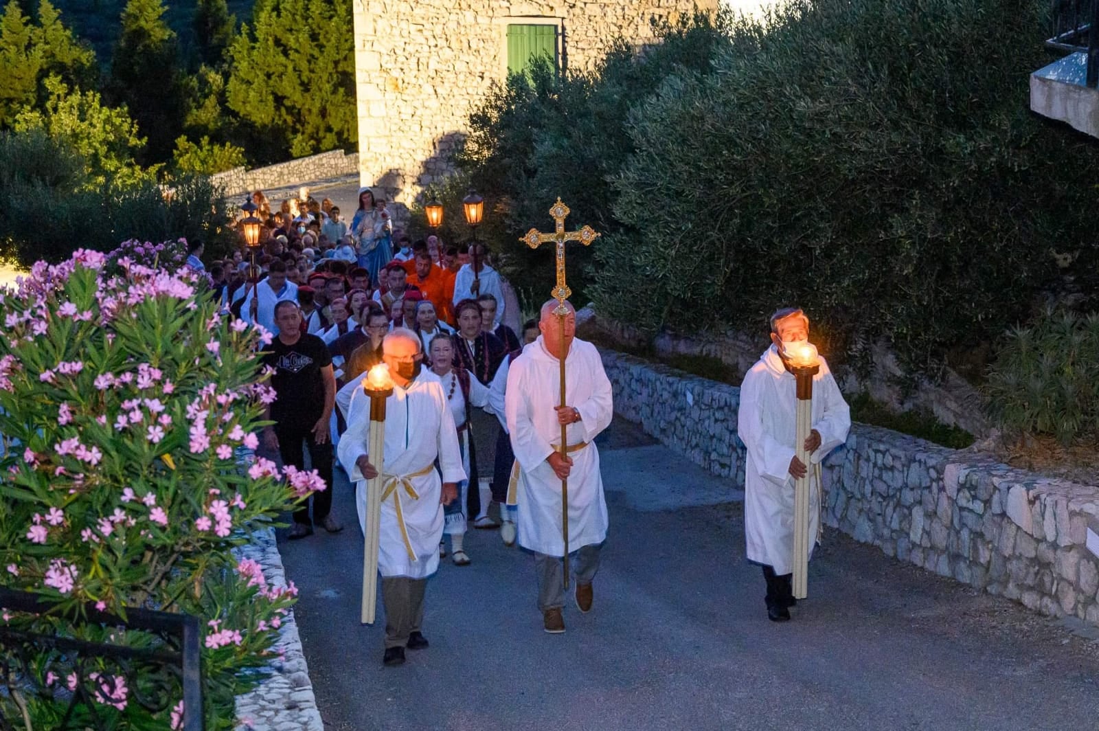 216936749_2680563325576124_3730669739879386600_n