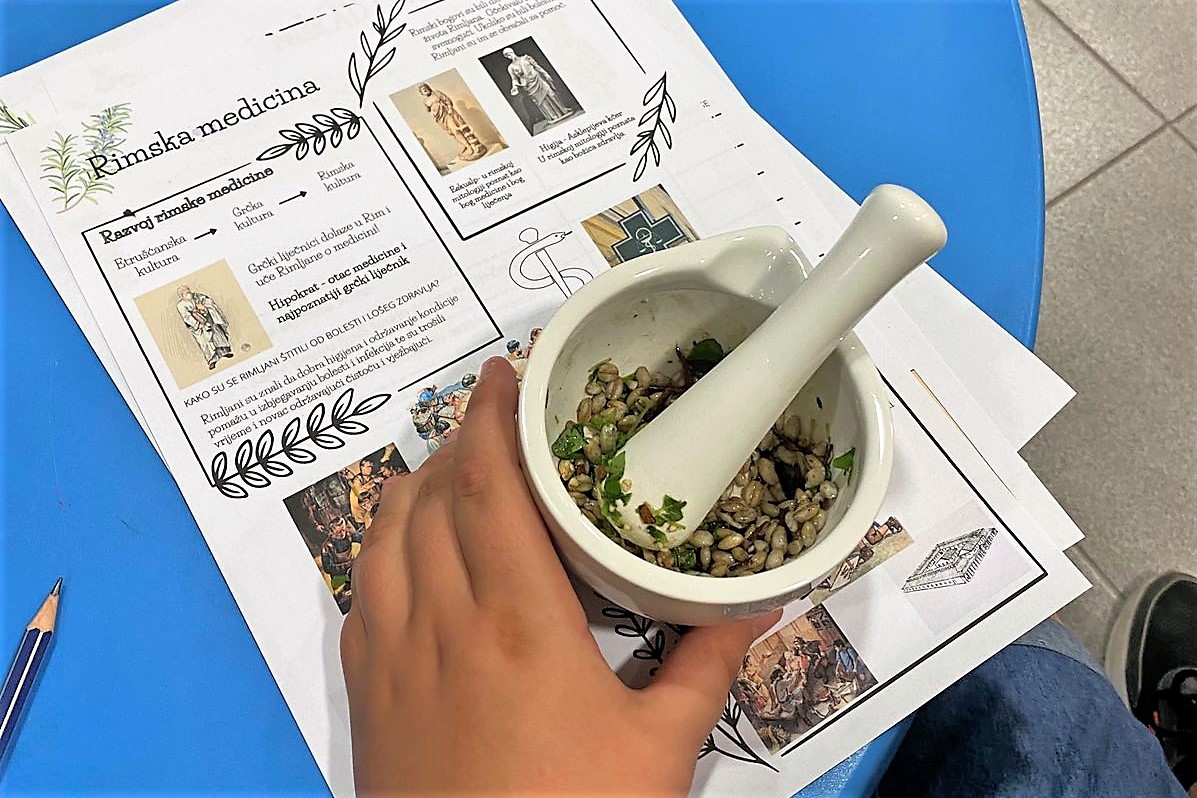 IMG-162221522e22a2b24617ef477d5eb501-V