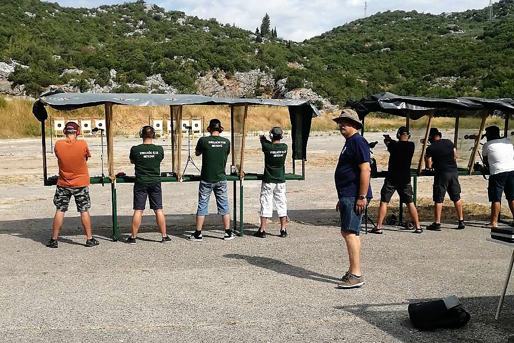 IMG-c01e6cf7ceaa4ea3fa2e63deadd62e0b-V