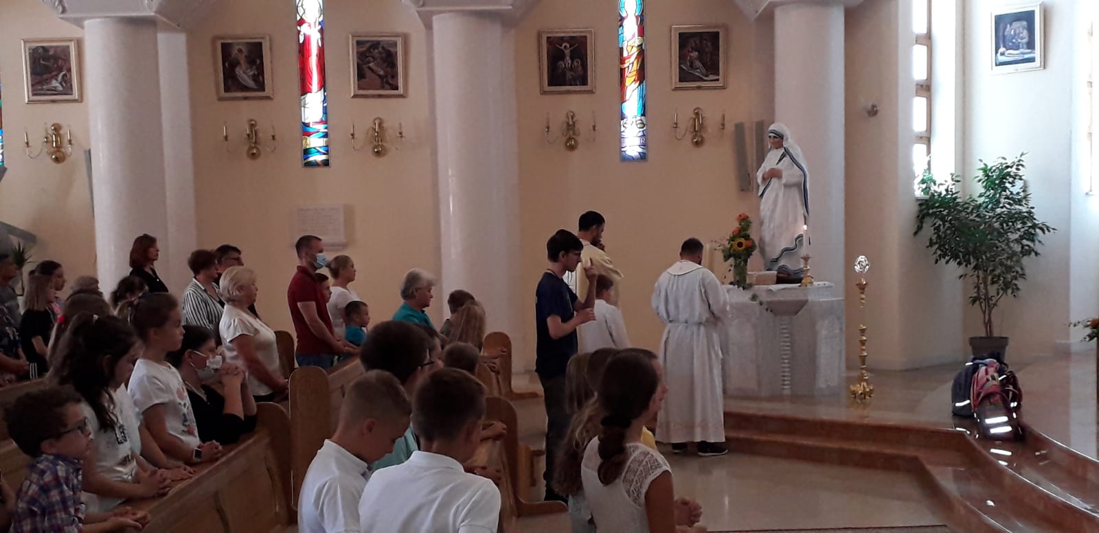 35b84ef0-a92f-45d3-a749-259e145ff874