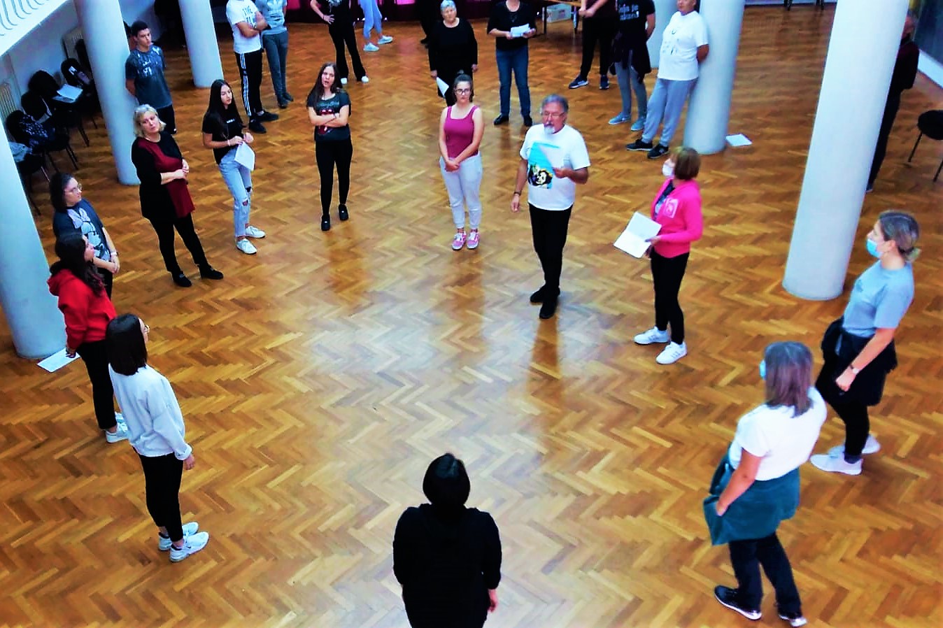 9b7bb84a-506c-4aba-a74e-edeab991d563