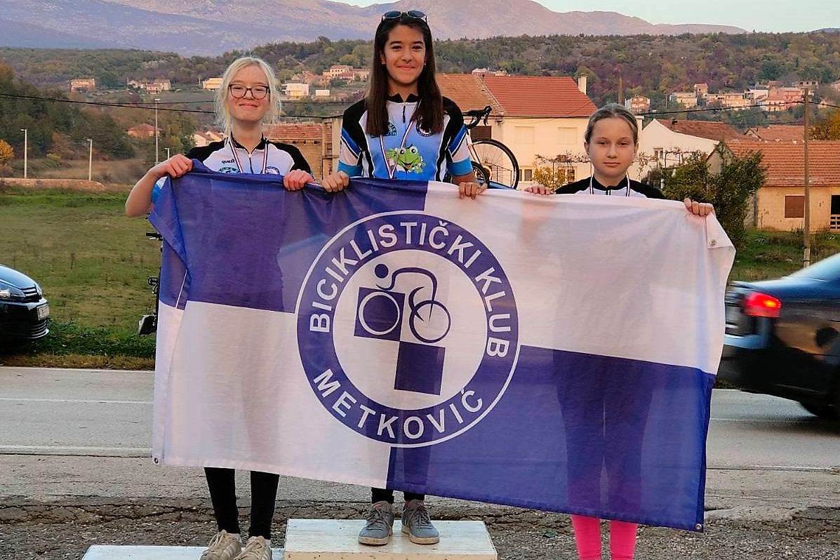 255328326_3010162732533345_149537610978356730_n