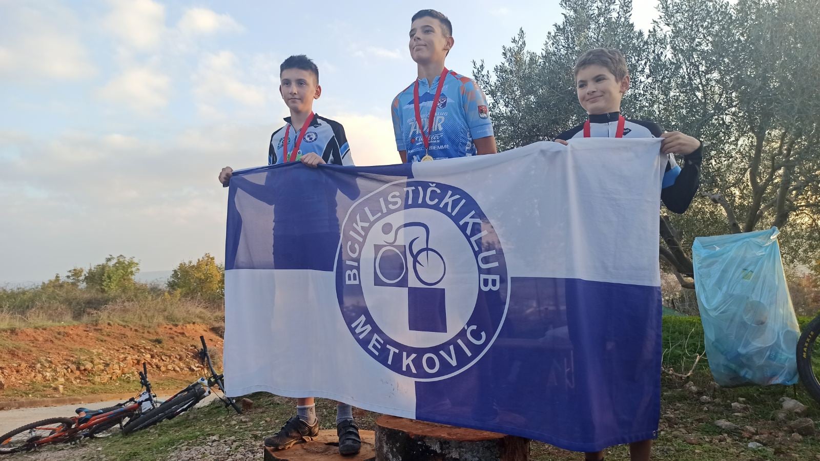 260173542_3020735208142764_1853633477258606749_n