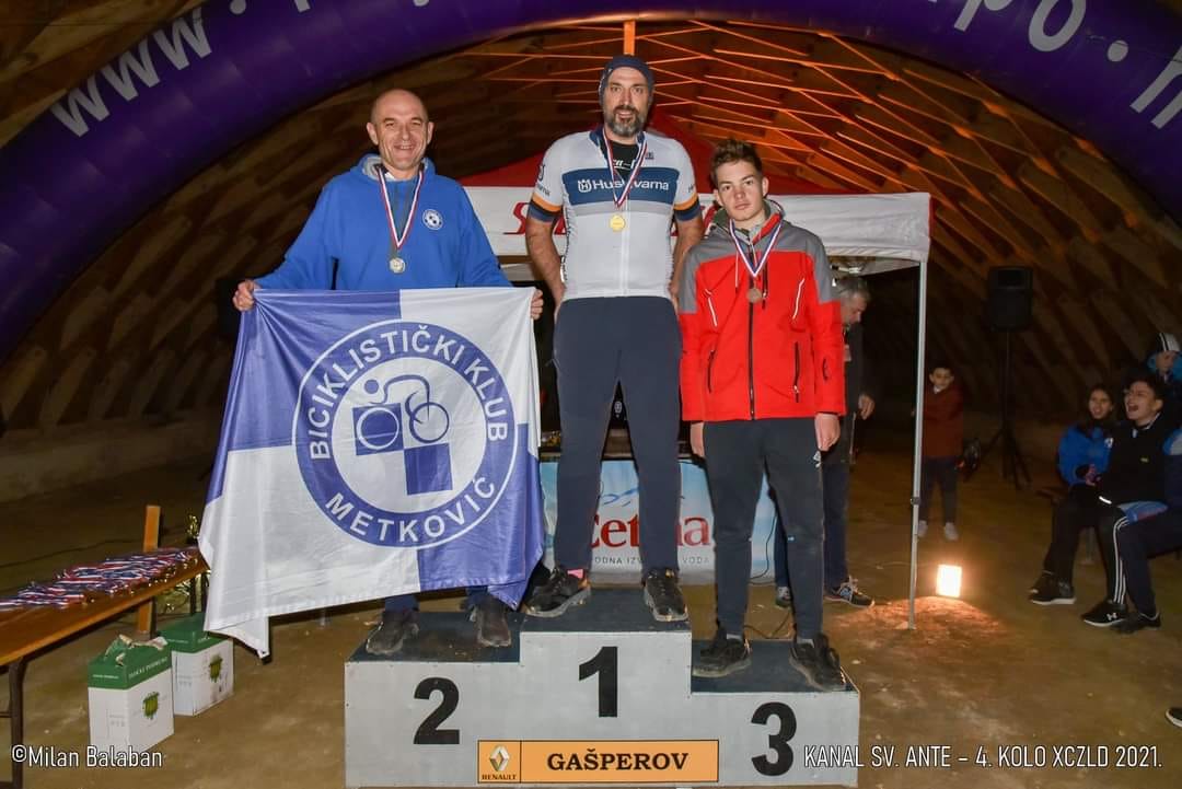 267168354_3036126969936921_1808108004495019449_n