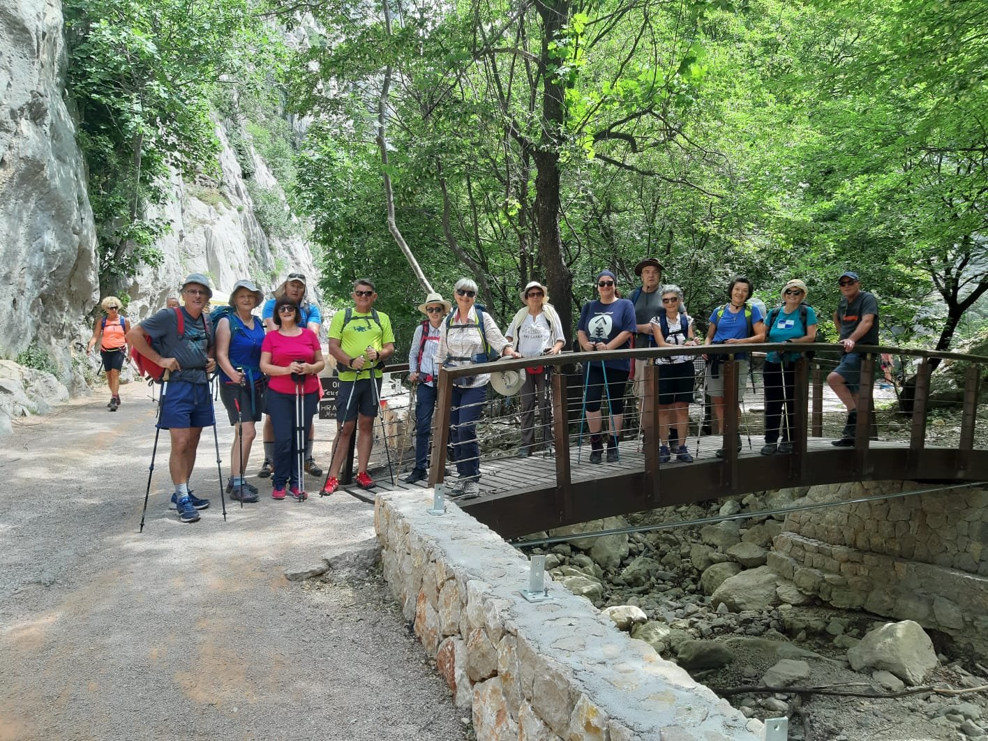 288529619_1871681966354991_1548376618146250560_n