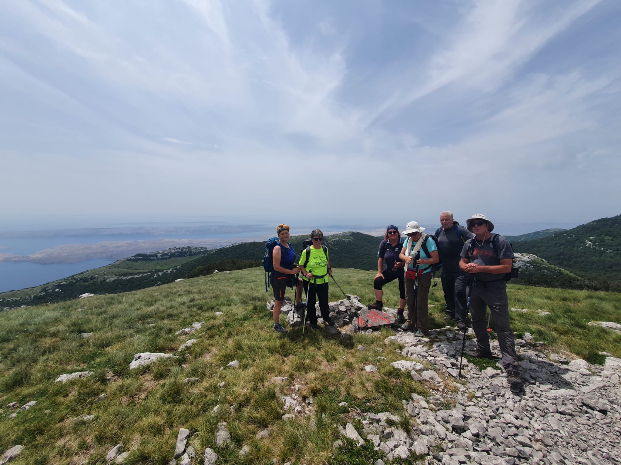 289365582_1871691386354049_2890987858884580215_n