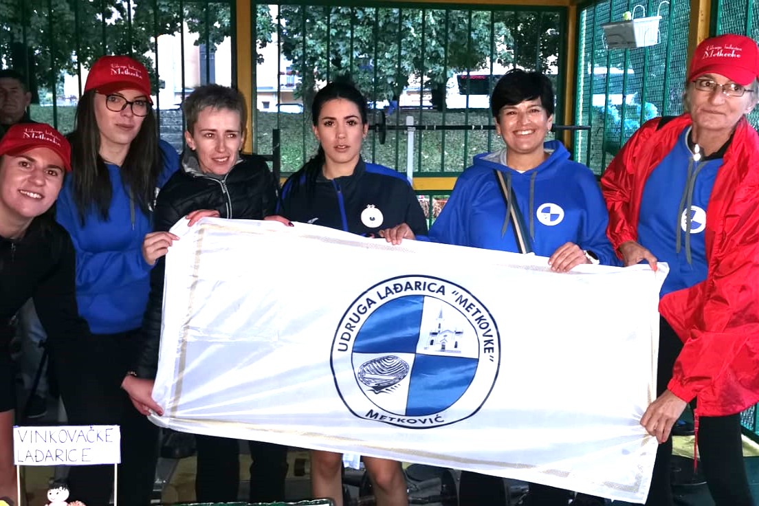 PHOTO-2022-09-17-21-58-24