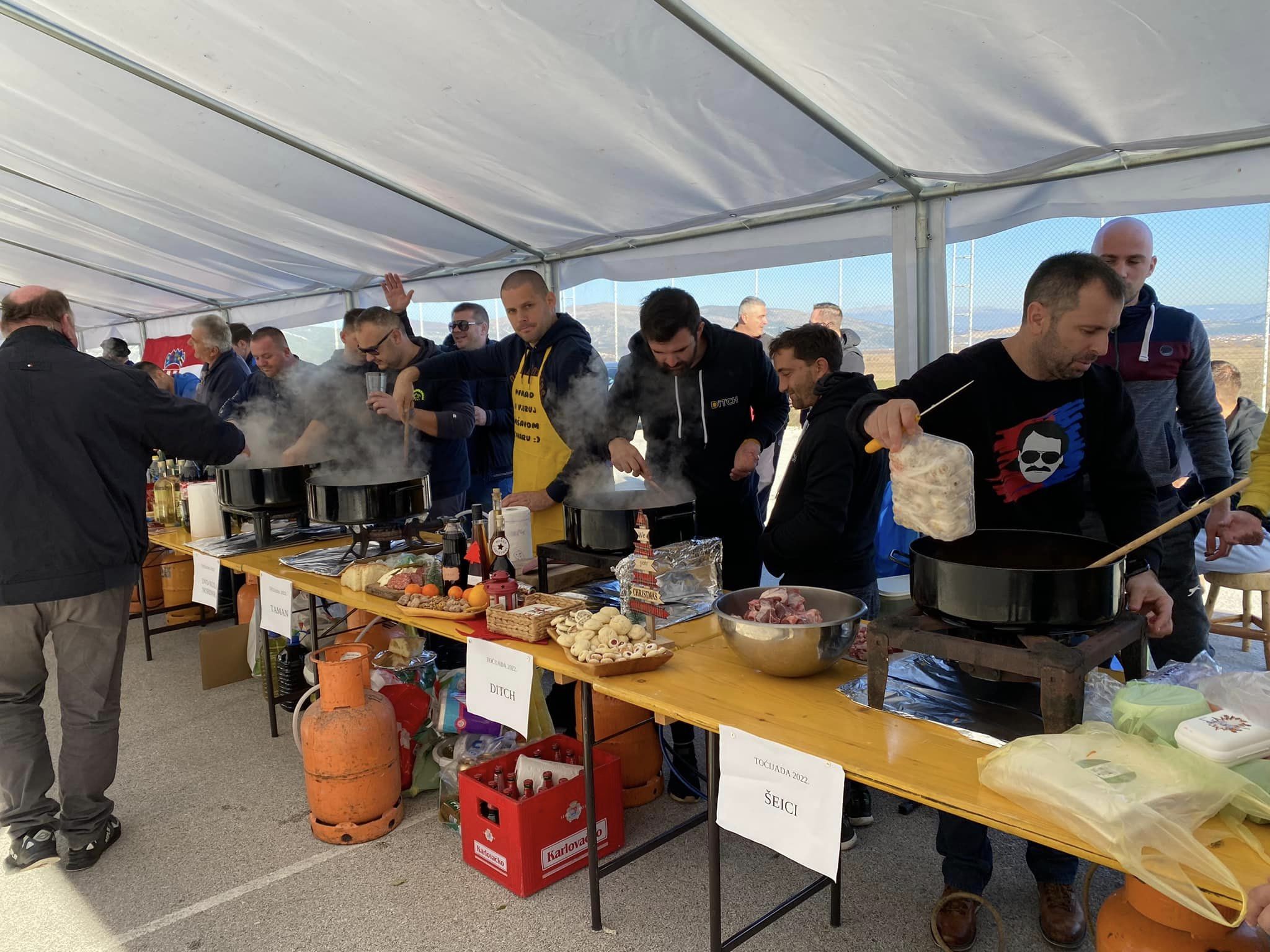 320930403_1058850585510971_2655667569242371607_n