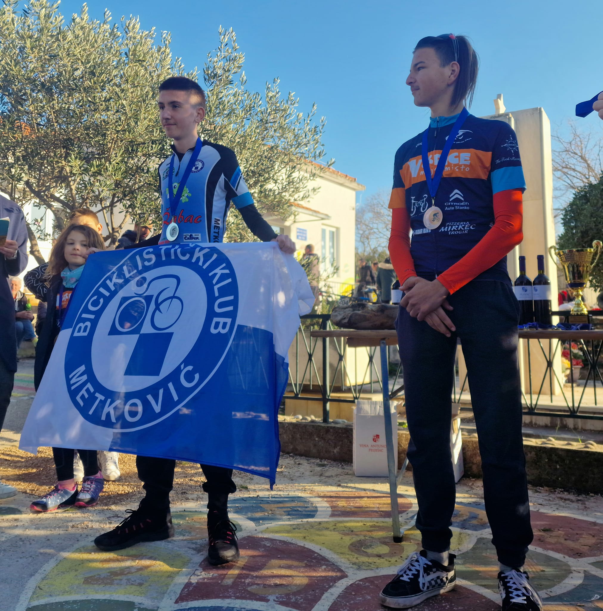 327079599_2924971170970416_3497741758961056278_n