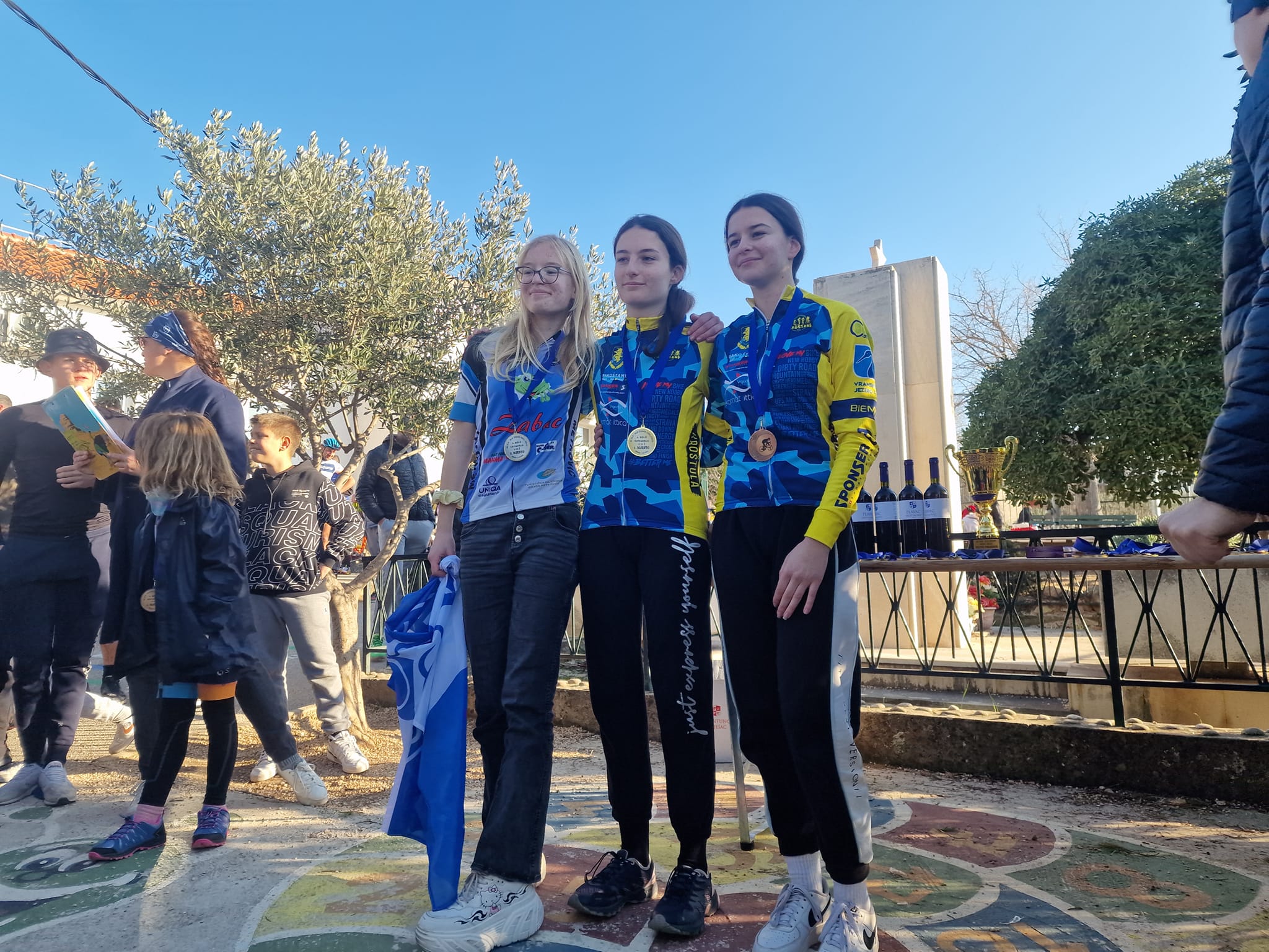 327089794_1147490392625436_8920370976968332705_n